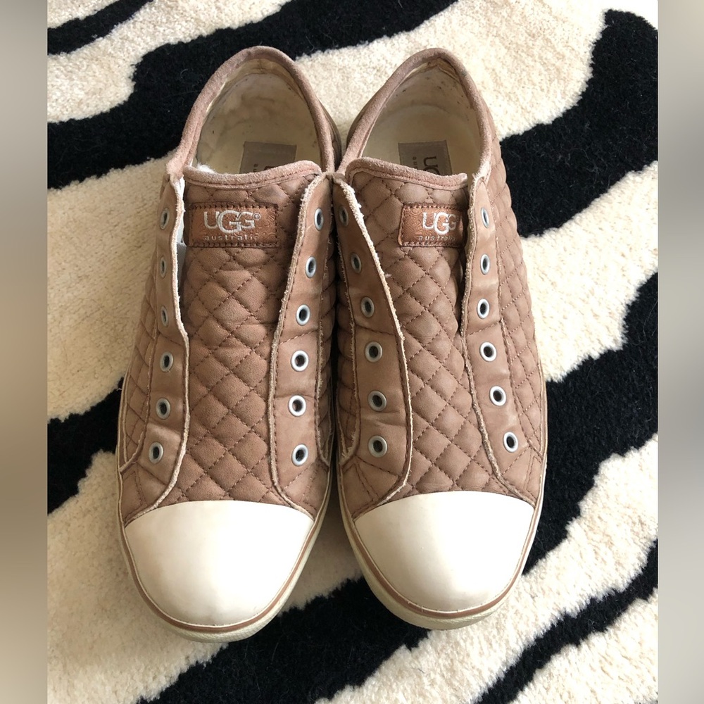 UGG Australia Laela Quilted Sneakers US size 9.5 laceless